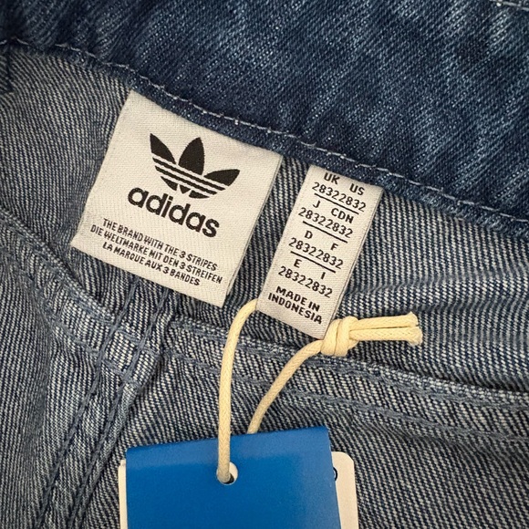 Adidas Straight Blue Jeans with White 3 Stripes - Picture 5 of 7
